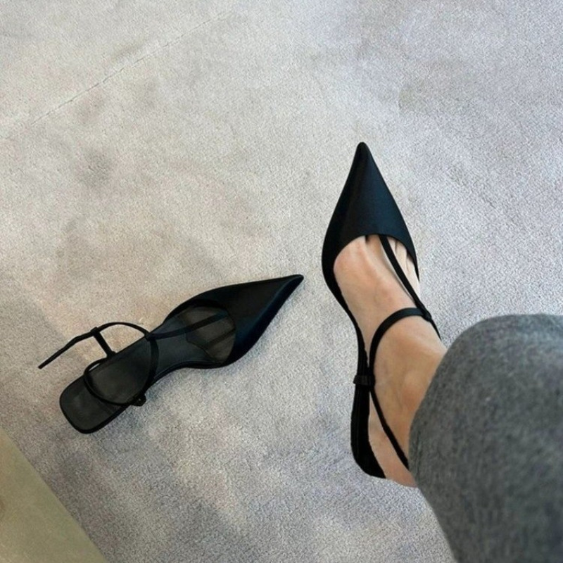 Brand Shoes for Women Sexy Poi - Sandals ulasan dan harga